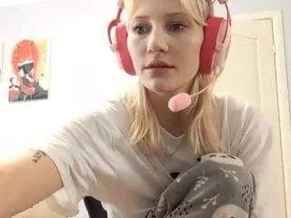 dorettabelding from CamSoda is Freechat