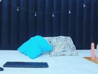 Drooling4you from CamSoda