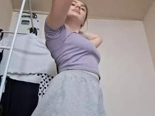 eldaesten from CamSoda is Freechat