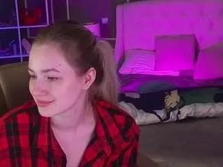 Elinanortas from CamSoda