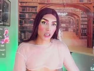 emeli-roushot from CamSoda