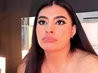 emma-kitty from CamSoda