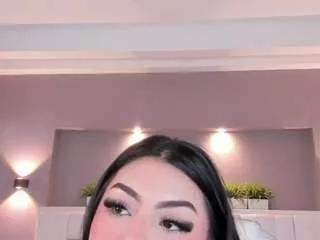 emma-kitty from CamSoda