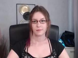 emmatease94 from CamSoda