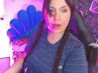 evelyn-mature19 from CamSoda