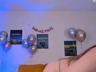 everlyjane from CamSoda