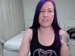gennyrock from CamSoda