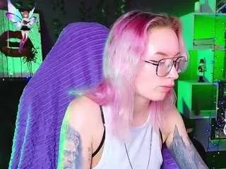 helen-carter from CamSoda