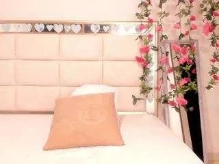 helen-delany from CamSoda is Freechat