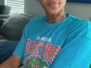 Iambaldheadbrittany from CamSoda