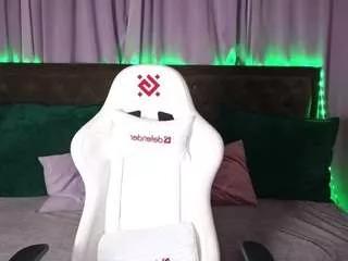 jenny-bunny from CamSoda