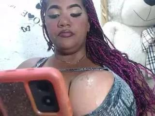 jessielinares from CamSoda