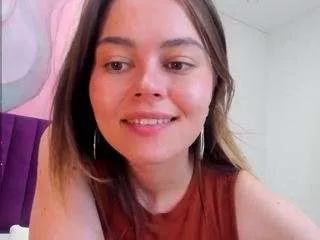 kellycuutie from CamSoda