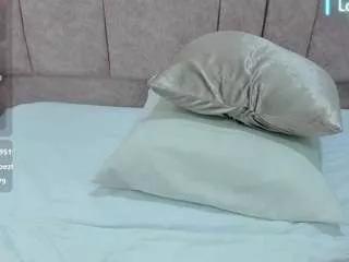 khloecutee from CamSoda is Freechat