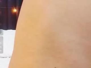 Kinky-camila from CamSoda
