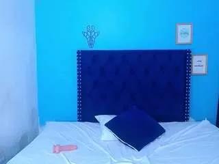 kinky-redhead18 from CamSoda