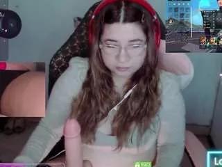 kittypinkgirl0n from CamSoda