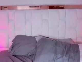 layla-golden from CamSoda
