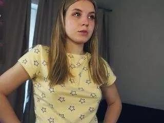 lilianahessey from CamSoda is Freechat