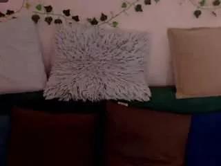 Lillyloan4u from CamSoda