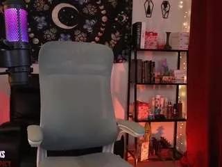 lilyvelvet from CamSoda