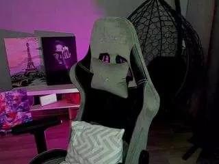 lilywilliamss from CamSoda