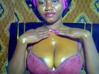 lissamike from CamSoda