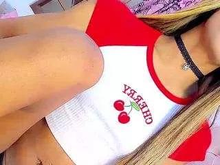 litteemmy20 from CamSoda