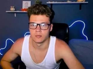 lucas-long from CamSoda is Freechat