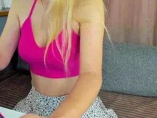 Miss-bblonde1 from CamSoda