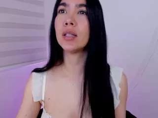 misslucia from CamSoda