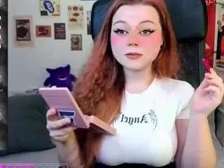 Mymila from CamSoda