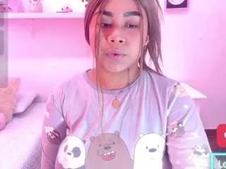 naahom1 from CamSoda
