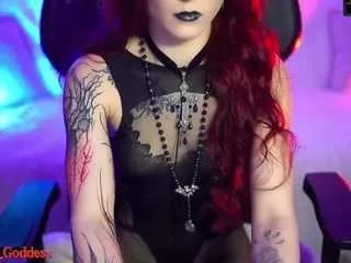 nellene from CamSoda