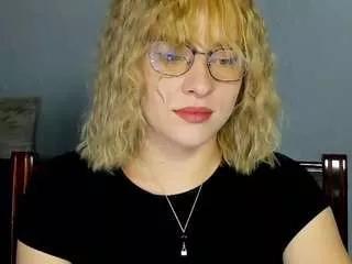 nellyicee from CamSoda