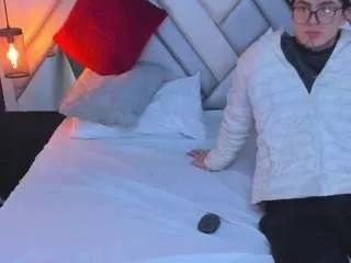 nina-passionf from CamSoda