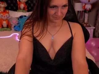 rebelgirll from CamSoda