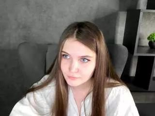 roxy-mour from CamSoda is Freechat