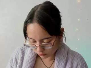 Sahantalcerezo from CamSoda
