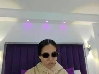 sarariley from CamSoda