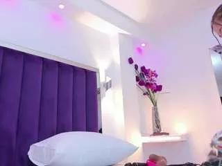sarariley from CamSoda