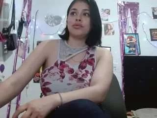 saray-extrovert from CamSoda