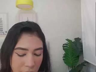 sassy-girl from CamSoda