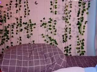 shelleydiggle from CamSoda is Freechat