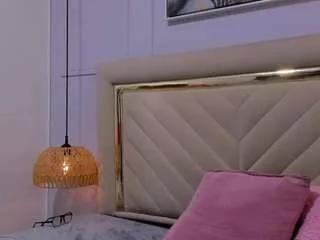 slut-milf from CamSoda is Freechat