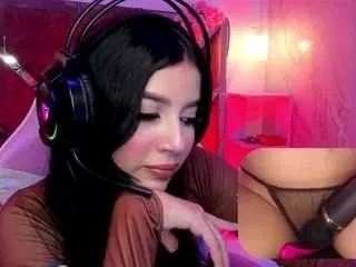 sweetiecloe from CamSoda
