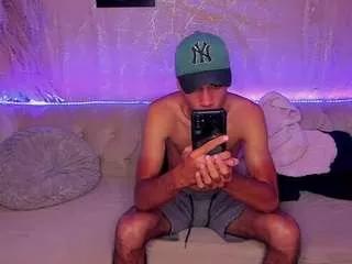 sweetsin21 from CamSoda