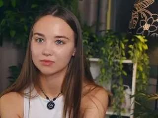 vernitabelluomini from CamSoda is Freechat