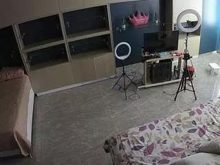 voyeurcam-casa-salsa-versus-room from CamSoda is Freechat