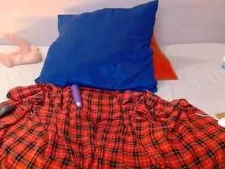 zarazoe from CamSoda is Freechat